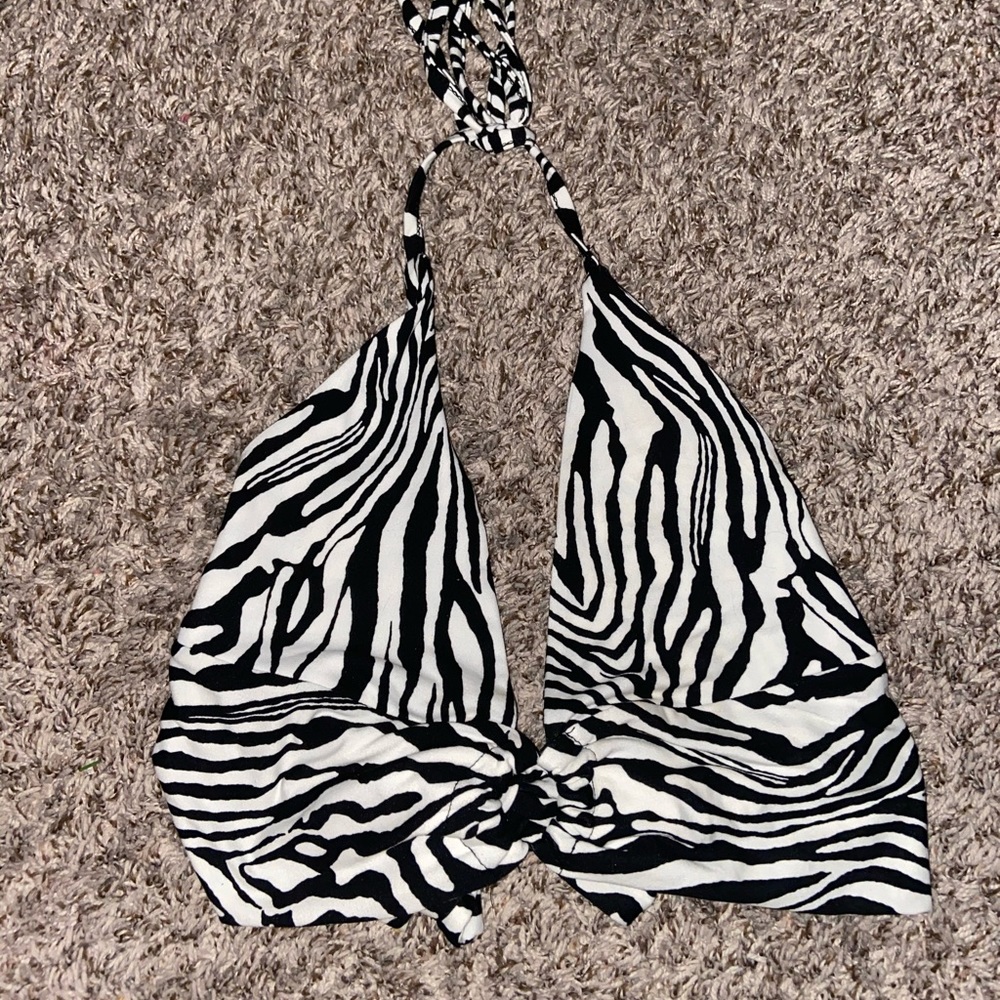 super cute top!